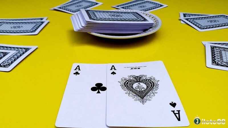 Cùng iloto88 tìm hiểu về sự khác biệt blackjack vs xì lát nhé 